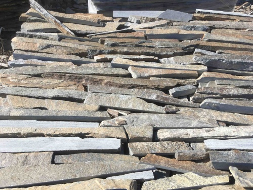 Горбушка златолит мультиколор для облицовки купить в Кизеле