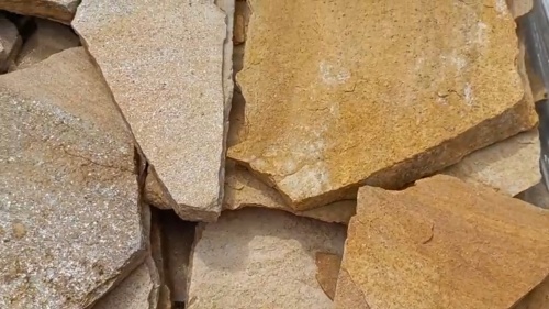 Плитняк златолит жёлтый для фасада 1,5-3 см купить в Кизеле