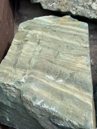 Ландшафтные глыбы зелёные 200-500 килограмм купить в Кизеле