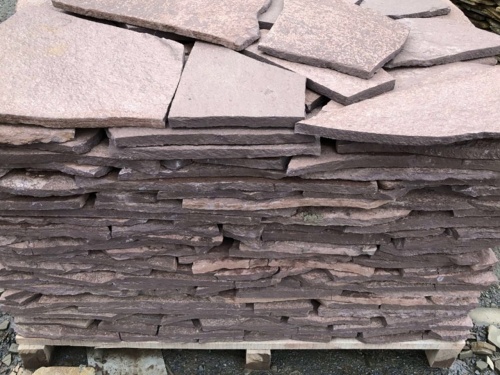 Плитняк лемезит бордовый для облицовки цоколя 20-25 мм  купить в Кизеле