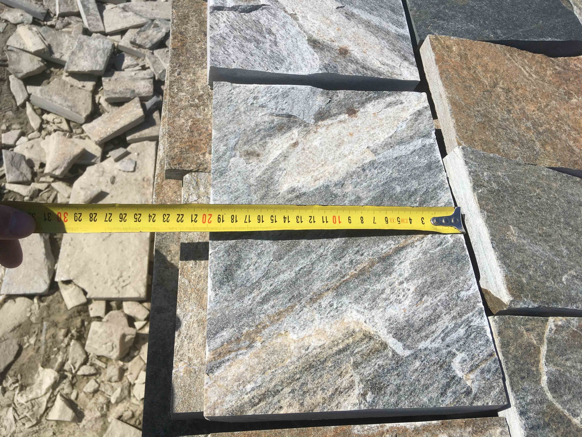 Плитка пилёная златолит Уральский для фасада купить в Кизеле